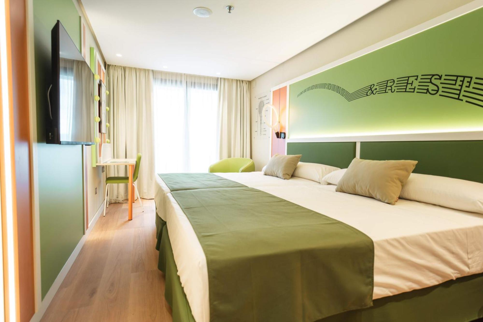 Hotel Magic Sports 4 Оропеса дел Мар Екстериор снимка