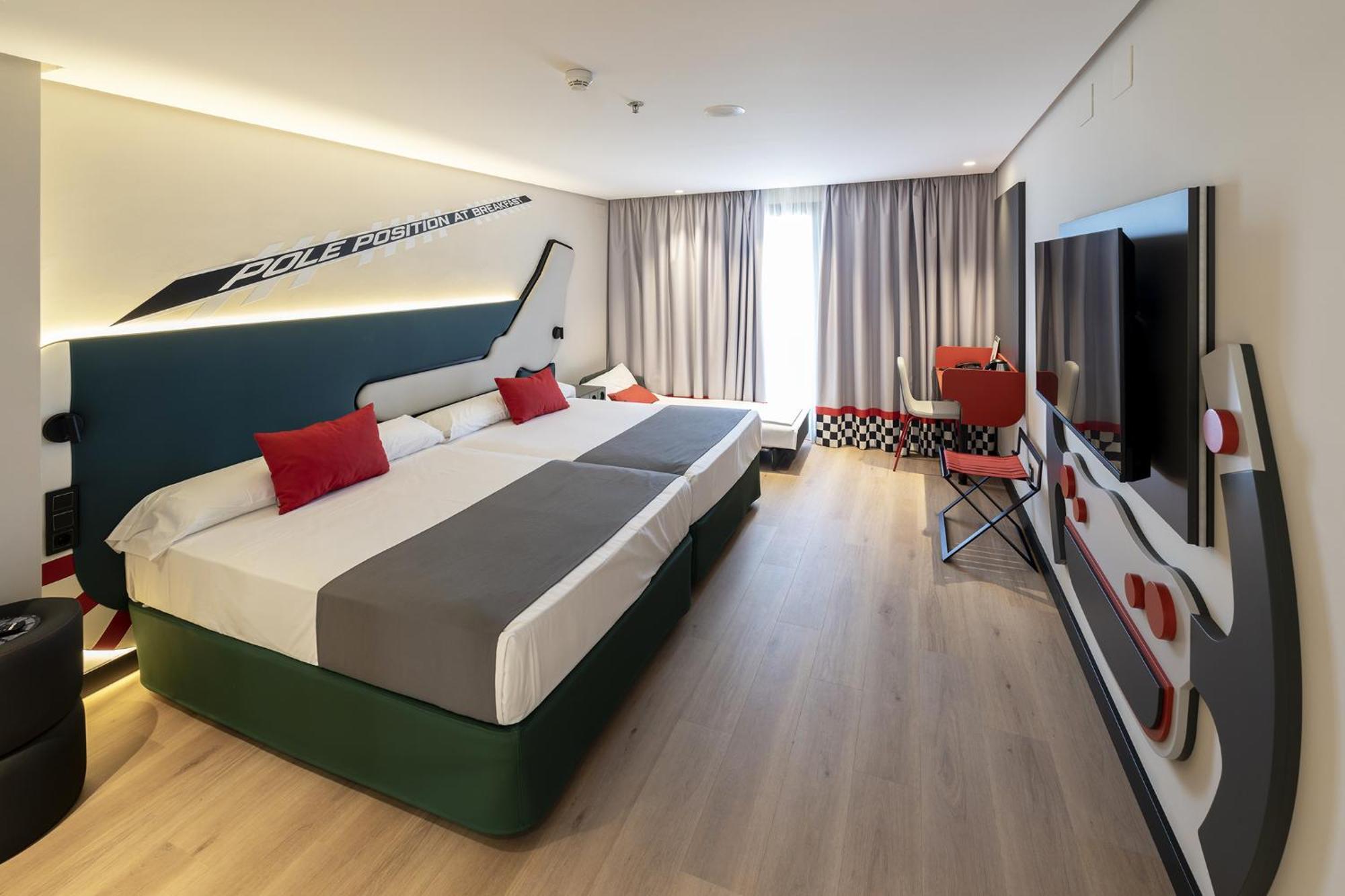 Hotel Magic Sports 4 Оропеса дел Мар Екстериор снимка