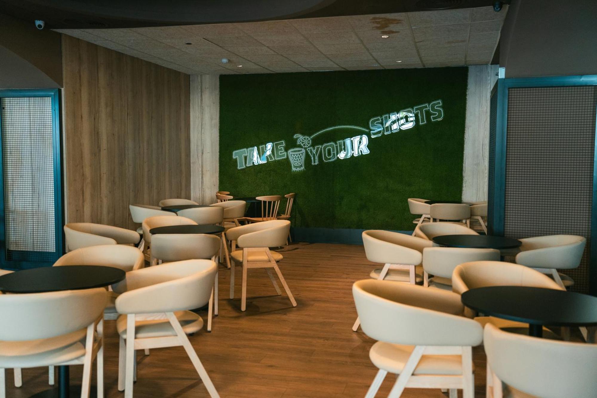 Hotel Magic Sports 4 Оропеса дел Мар Екстериор снимка