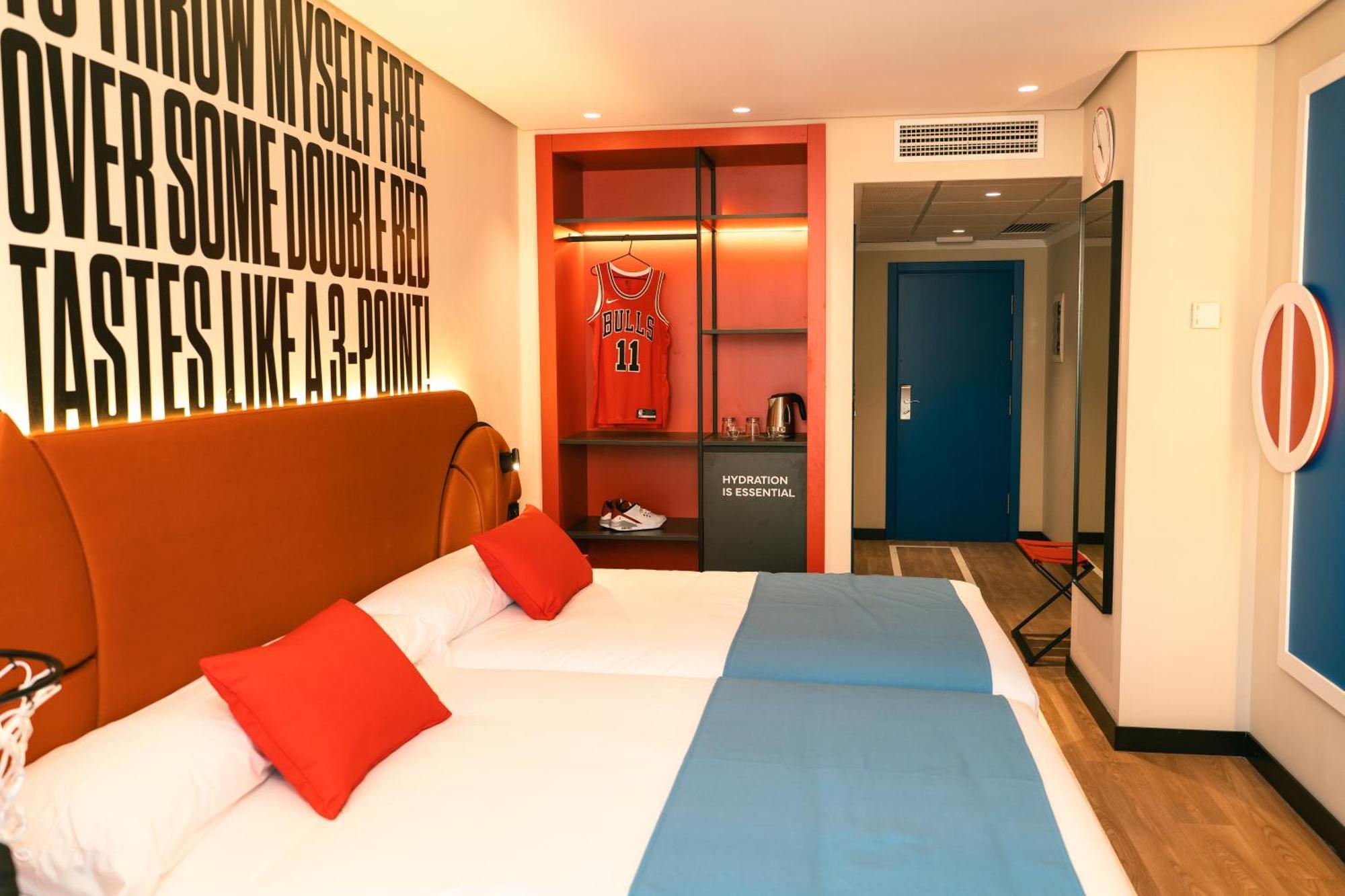 Hotel Magic Sports 4 Оропеса дел Мар Екстериор снимка